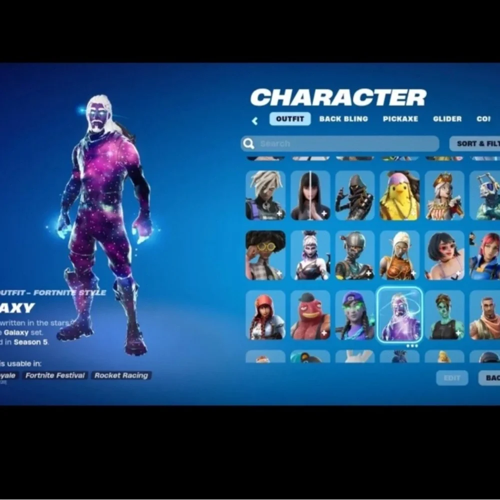Selling fortnight acc 230+skin dm me before buying Cash App only 30$